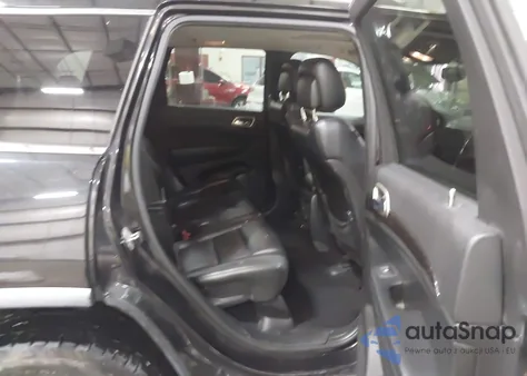 2011 Jeep Grand Cherokee Laredo z USA, uszkodzony, nr VIN 1J4RR4GG4BC636097